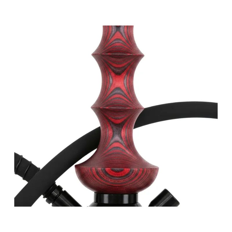 Japona Hookah Shuriken Mini Red-Black cachimba rusa con acabado rojo y negro exclusivo, verdadera obra maestra con mástil de madera tostada con formas enlazadas y partes en acero inoxidable, plato con parte de acero y madera y base de cristal soplado a mano con encaje a presión en The Good Shisha