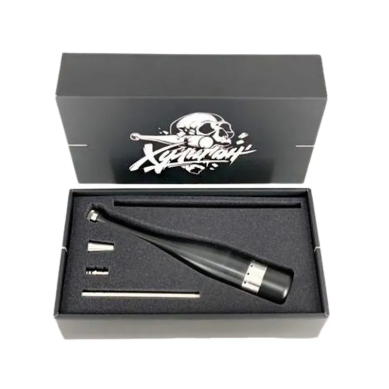 Cachimba Hooligan Hookah Bat rusa de 40 cm fabricada en acero inoxidable con purga rodeando toda la cámara para aire renovado en milésimas de segundo, base de vidrio soplado, manguera de silicona y boquilla de acero Hooligan Hookah incluidas en The Good Shisha