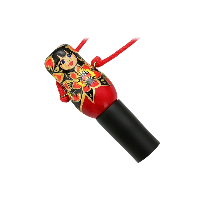 Boquilla Werkbund Matryoshka con diseño de muñeca rusa y cordón rojo
