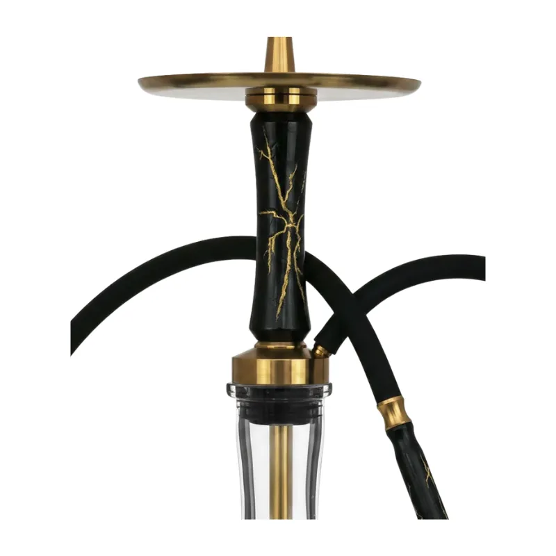 Cachimba Hawk Hookah Pro Titanium Gold rusa fabricada en titanio quirúrgico con mástil de madera tratada, purga cascada original que cae el humo entre plato y plato, sistema de encaje con junta de goma y conector de manguera con juntas tóricas antifugas en The Good Shisha