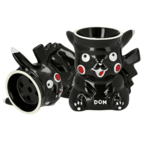 Cazoleta Don Pika Black Limited Edition de barro blanco pintada a mano con 5 orificios