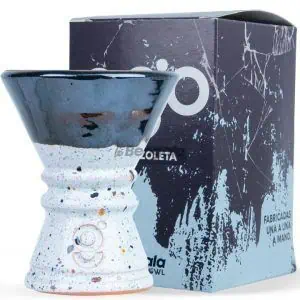 Cazoleta Bengala x TheHookahBook EGO de barro rojo con esmalte blanco y negro