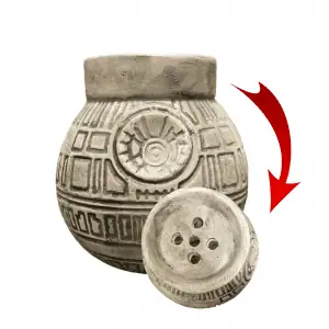 Cazoleta Helium Death Star de barro blanco pintada a mano con zona de carga sin esmaltar