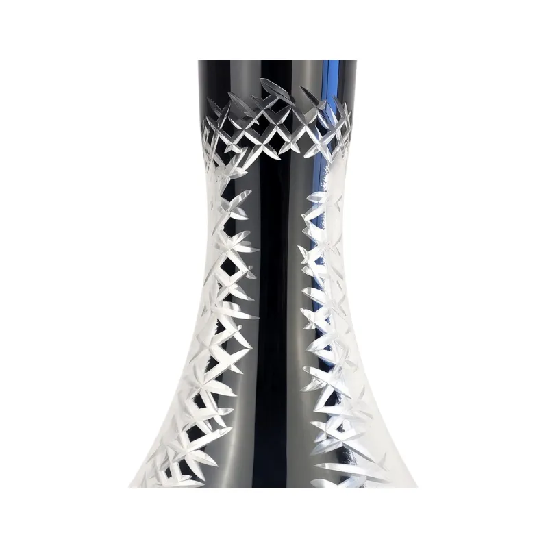Base Uovo Bright de cristal tallado a mano de 27 cm