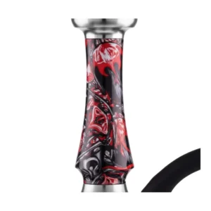 Cachimba MS Ziryab Mashisha obra maestra de diseño y rendimiento con estética similar a la famosa Voodoo Smoke Mini, fabricada con los mejores materiales acero y aluminio de primera calidad, sistema de gestión del calor que produce nubes densas y sabrosas, purga vertical funcional y visual, manguera y boquilla de alta calidad, base tallada mini decorativa en The Good Shisha
