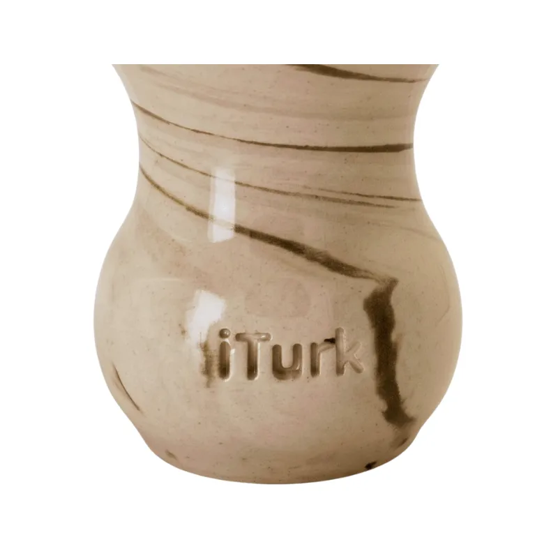 Cazoleta Mud iTurk tradicional con estética de mármol en barros negro y blanco