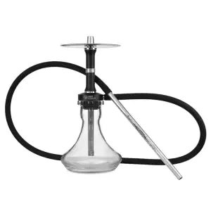 Cachimba First Hookah Core Light Mini rusa premium fabricada en acero V2A y poliacetal con diseño compacto, tiro ajustable, manguera, base y boquilla incluidas en The Good Shisha