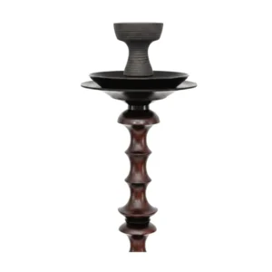 Cachimba Japona Hookah Shuriken Vengue rusa premium de 72 cm la más alta del catálogo, inspirada en la arquitectura tradicional japonesa, fabricada en madera vengué tratada al agua, con cámara en aluminio anodizado y acero inoxidable y base de cristal templado negro brillante en The Good Shisha